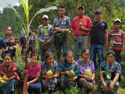 Eine Gruppe von Teilnehmer beim Workshop zu Saatgut in Guatemala